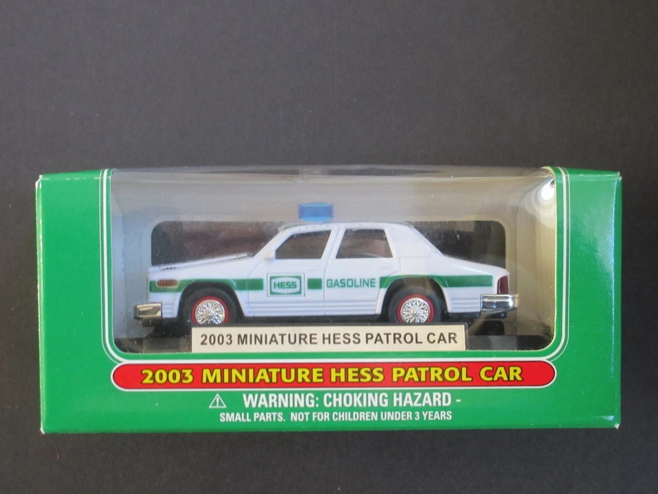 Hess 1999 miniatura ~ camión de bomberos ~ nuevo en caja ~ batería extraída ~ luces funcionan Foto 1 de 1