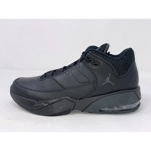 Air Jordan Max Aura 3 Triple Black Sneakers, Size 7Y / 8.5W BNIB DA8021-001 - Picture 1 of 8