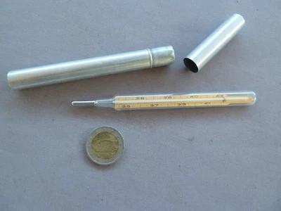 Ancien thermomètre médical au mercure - Photo 1/3