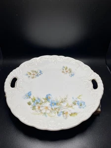 Antique Fine Porcelain Hand Painted Plate with Blue Floral Design w/ Handles - Imagen 1 de 6