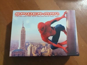 2002 Spider-Man limited edition collectors gift set  - Picture 1 of 8