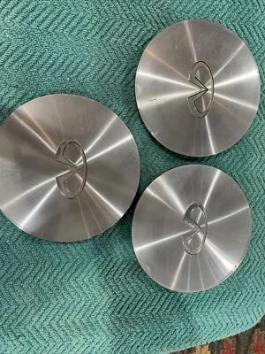 (Juego de 3) Tapacubos Tapacubos 1993 94 95 96 97 Infiniti J30 OEM - Clips rotos Foto 1 de 4