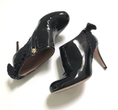 Botines al tobillo rojos (V) Valentino charol encaje lazo talla 6,5 negros Stiletto Foto 1 de 4