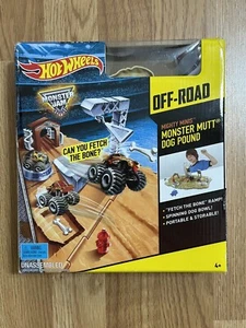 Hot Wheels Monster Jams Mini Monster Mutt's Dog Pound Playset - Picture 1 of 8