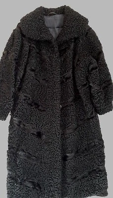 Casaco de pele de cordeiro feminino longo preto feito à mão Karakul tamanho grande - Imagem 1 de 4