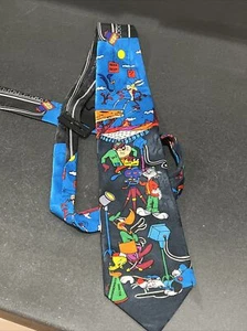 VTG Warner Brothers Looney Toons Mania Road Runner Daffy Duck Others Tie EUC - Picture 1 of 4
