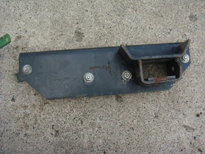 JOHN DEERE F910 F911 F915 F925 F930 F932 F935 POWER-FLOW REAR BRACKET - Picture 1 of 2