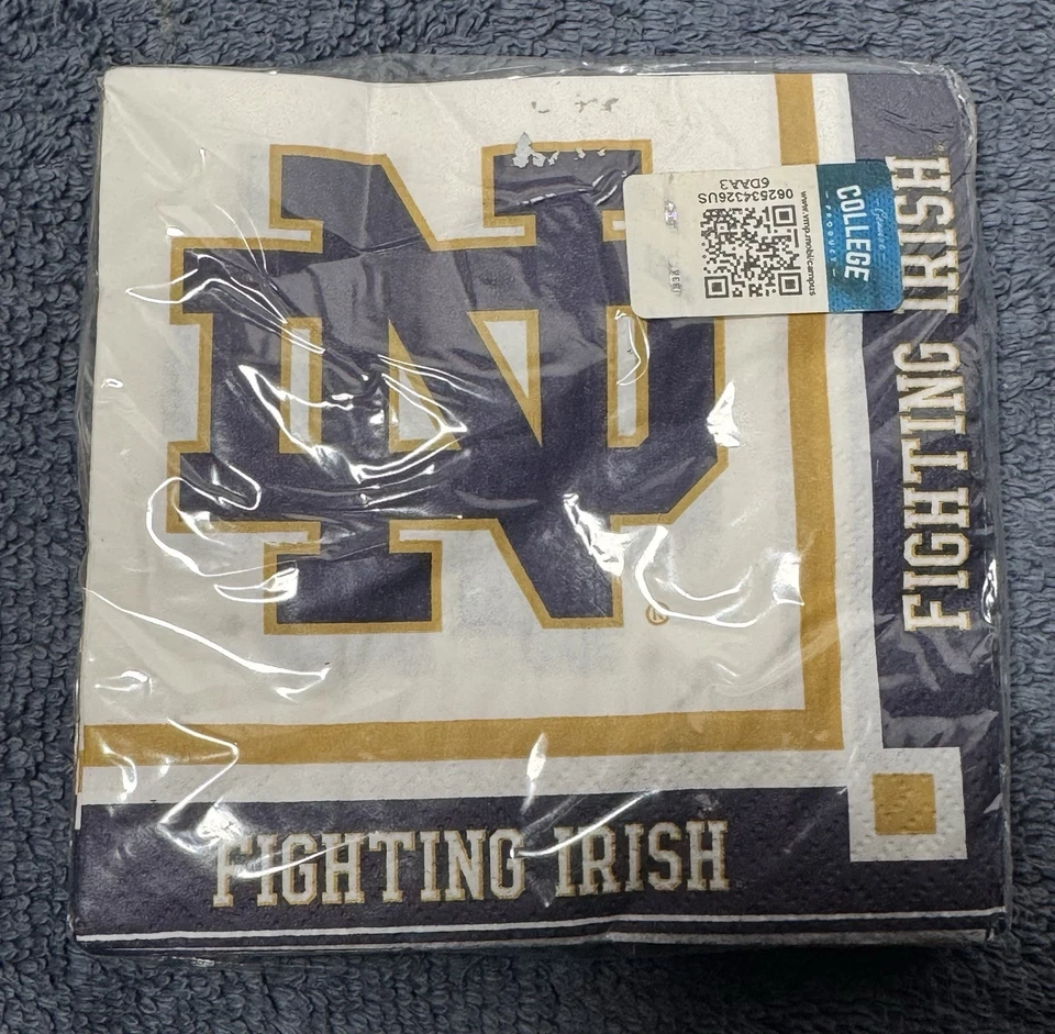 Notre Dame Fighting Irish University College Sports Party Luncheon Napkins - Image 1 of 2