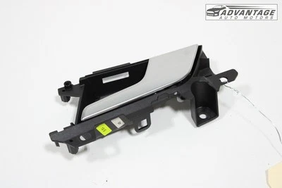 AUDI A4 QUATTRO B9 2017-2024 PANEL PUERTA INTERIOR TRASERO DERECHO PALANCA MANIJA OEM Foto 1 de 4