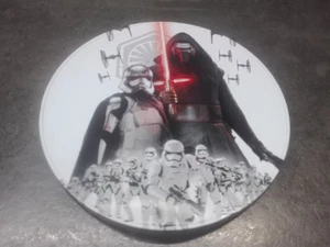 Star Wars Episode VII Sammeledition 4 Sammelmünzen Filmdose - Bild 1 von 3