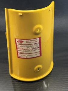 1980 1981 Honda C70 C 70 NOS Front Fork Cover 64310-172-010ZF PARAKEET YELLOW - Bild 1 von 7