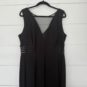 Nightway Women’s 16W Black Mesh Long Dress - Picture 1 of 7