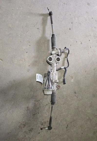 Стойка гидроусилителя руля и шестерня 2018 Chevrolet Silverado Sierra 1500 со стандартной кабиной - Изображение 1 из 3