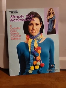 AZ24 LEISURE ARTS 2005, SIMPLY SOFT ACCESSORIES - 8 COLORFUL DESIGNS - Picture 1 of 2