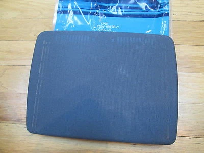 NOS 1991 LINCOLN CONTINENTAL RADIO SPEAKER GRILL BLUE F1OY-18978-C Foto 1 de 2