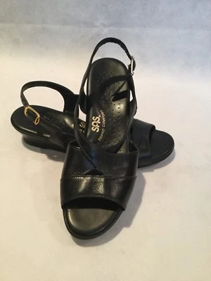 SAS OPEN TOE TRIPAD COMFORT LOW WEDGE SANDAL-BLACK- SIZE 7N - Image 1 of 3