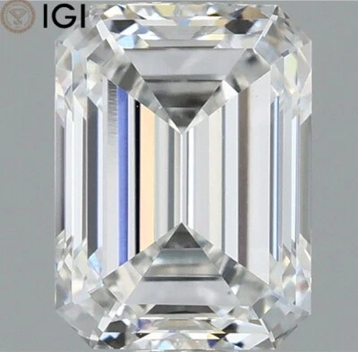 IGI Certified 1.01 Carat Emerald Cut CVD Lab Grown Diamond E Color VVS2 Clarity - Image 1 of 4