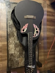 41 Inch Cutawary Round Back Acoustic Guitar Spruce Top Grape Hole Black - Picture 1 of 1
