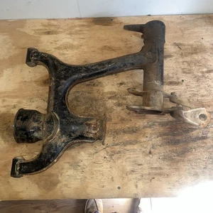 Yamaha Kodiak 400 ATV 2000-01 4x4 brazo oscilante trasero 5GH-22110-00-00 #1128 - Imagen 1 de 8