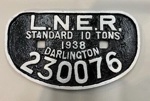 1938 DARLINGTON LONDON NORTH EAST RAILWAY 10T CAST IRON WAGON D PLATE LNER - Picture 1 of 2