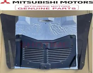 MITSUBISHI OEM Lancer Evolution CT9A EVO7/8/9 Hood Heat Shield Bonnet Insulator - Picture 1 of 2