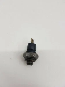 BULBO SENSORE OLIO MOTORE PIAGGIO BEVERLY 250 2003 2004 2005 - Picture 1 of 3