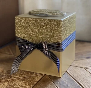 Custom Handmade Repurpose Tissue Box Cover - Picture 1 of 7