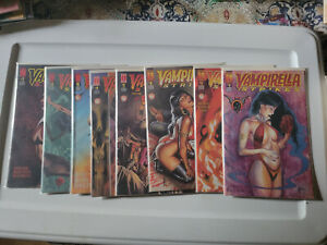 Lot of 7 1st Printing 1995-1996 Vampirella Strikes #1-7 Full Run Excellent cond