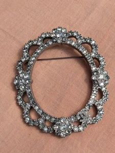 CHANEL GROSSE OVALE KRISTALL BROSCHE, IN BOX - Bild 1 von 5