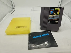 Mario Bros. Arcade Classics Series Nintendo Entertainment System NES 3 Schrauben - Bild 1 von 10