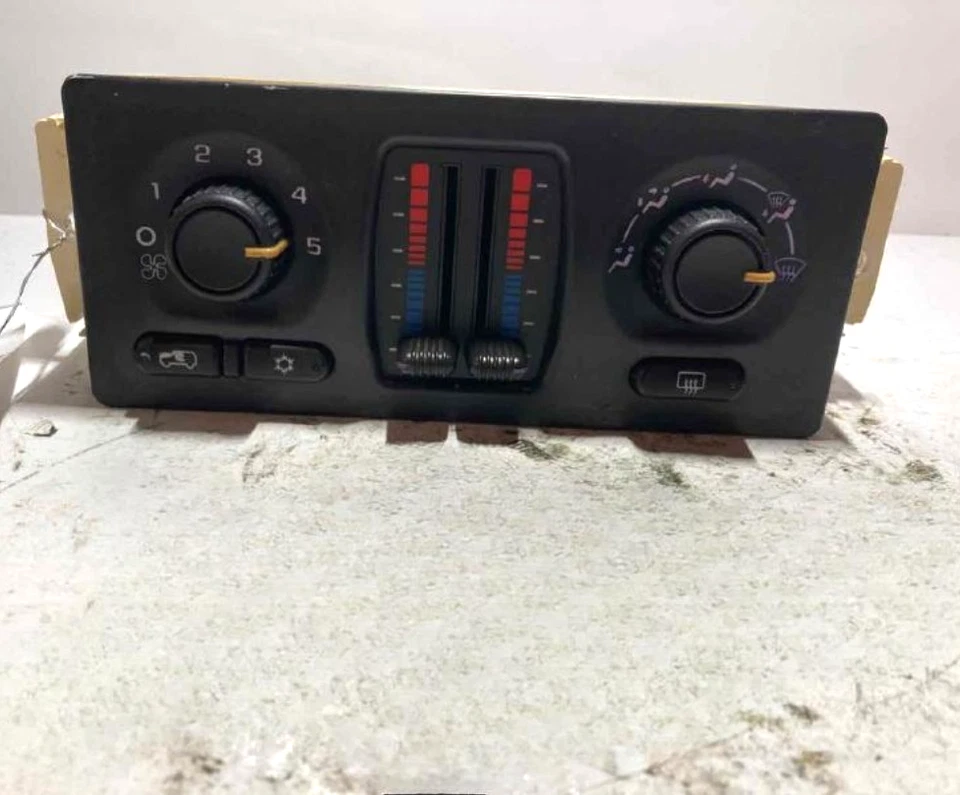 2003-2009 Chevy Trailblazer GMC Envoy A/C Heater Temperature Climate Control Oem Foto 1 de 4