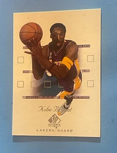 2001-02 SP Auténtico - #38 Kobe Bryant Los Angeles Lakers Legend Salón de la fama - Imagen 1 de 3