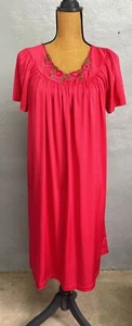 Shadowline Vintage nightgown size Medium Red flutter sleeves mid-calf length - Picture 1 of 8