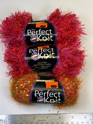 3 madejas The Perfect tejido hilo brillo flamenco rosa y dorado naranja Dollalama Nuevo de Lote Antiguo Foto 1 de 4