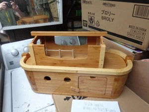 NOAH ARK SOLID WOOD STRUCTURE MADE IN ZHETLANG CHINA 23" LONG USED - Picture 1 of 11