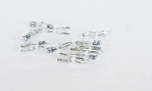 10pc OSRAM 2721 12V1.2W W1.2W W2×4.6d T5 OD5MM AUTOMOTIVE singal lamps car light - Picture 1 of 2
