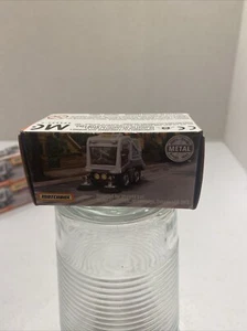 MATCHBOX 2019 MBX SERVICE POWER GRABAG - MBX MINI SWISHER WHITE A2 - Picture 1 of 9