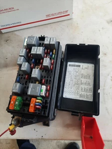 2000 Buick Lesabre Cabin Fuse Box Junction Oem 15357013 Module - Picture 1 of 3