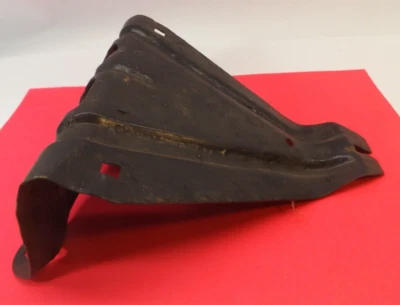 De colección 1967 1968 Chevrolet Camaro soporte de matrícula delantero SS RS Z28 3893807 GM Foto 1 de 4