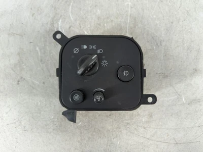 Interruptor de control de lámpara de faros Chevrolet Trail Blazer 2006 KPFAY Foto 1 de 4