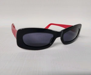 Occhiali da sole Chanel rossi e neri trapuntati occhio di gatto 5006 Made in Italy CE autentici - Foto 1 di 9