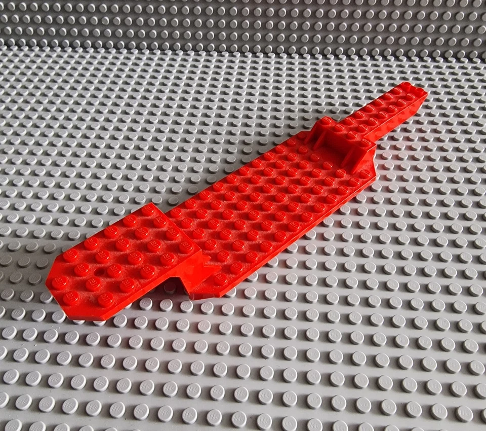 LEGO Lkw Auflieger Anhänger rot Red Vehicle Trailer Base 6x26x2 30184 A170 - Bild 1 von 1