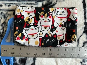 Lucky Cat Neko Wristlet - Picture 1 of 3