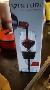 Vinturi Essential Red Wine Aerator with Stand and Cleaning Kit - Picture 1 of 4