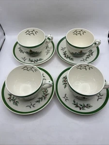 Spode "CHRISTMAS TREE" Made in England- Set of 4 Cups & Saucers - 2 1/2" Tall - Picture 1 of 12