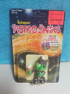 Vintage 1983 Schaper * ASTROSNIKS * JUNIOR * MINT & UNOPENED * NICE! * RARE MOC - Picture 1 of 2