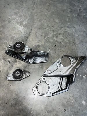 soportes motor polaris fusion 900  Foto 1 de 4