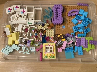 Lego Juniors Mia’s Vet Clinic Set 10728 With Mini Figure & Animals (LW) - Image 1 of 4