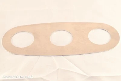 Lámpara trasera Aston Martin DB5 placa de escudo - ÚNICA Foto 1 de 2