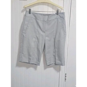 Izod Women Golf Shorts 8 Gray Bermuda Flat Front Mid Rise Solid Casual Chino NWT - Picture 1 of 10